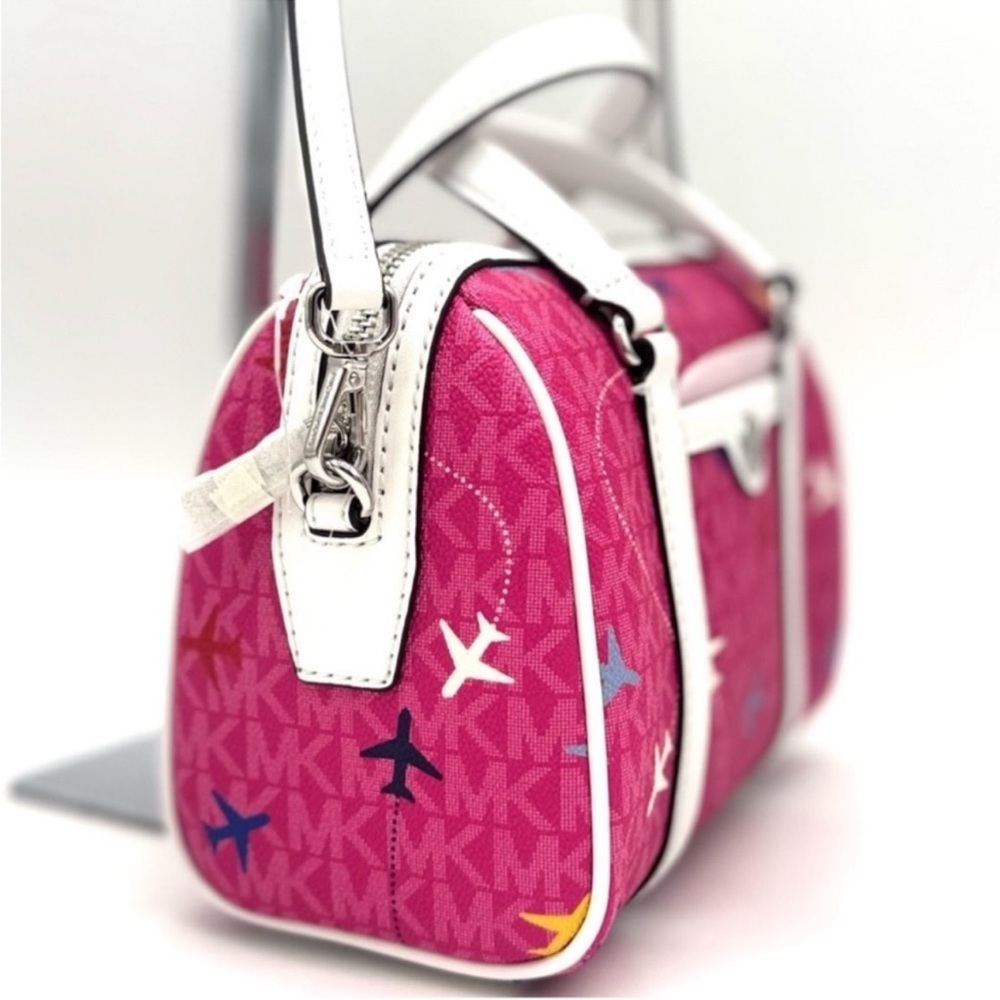 Michael Kors Small Travel Duffle Xbody Bag Dragon Fruit Multi - Picture 2 of 8